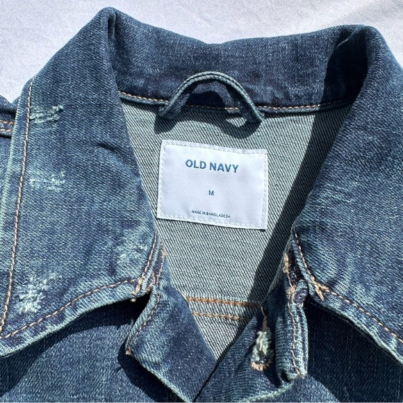 Old Navy distressed jeans jacket men’s medium - Picture 9 of 10